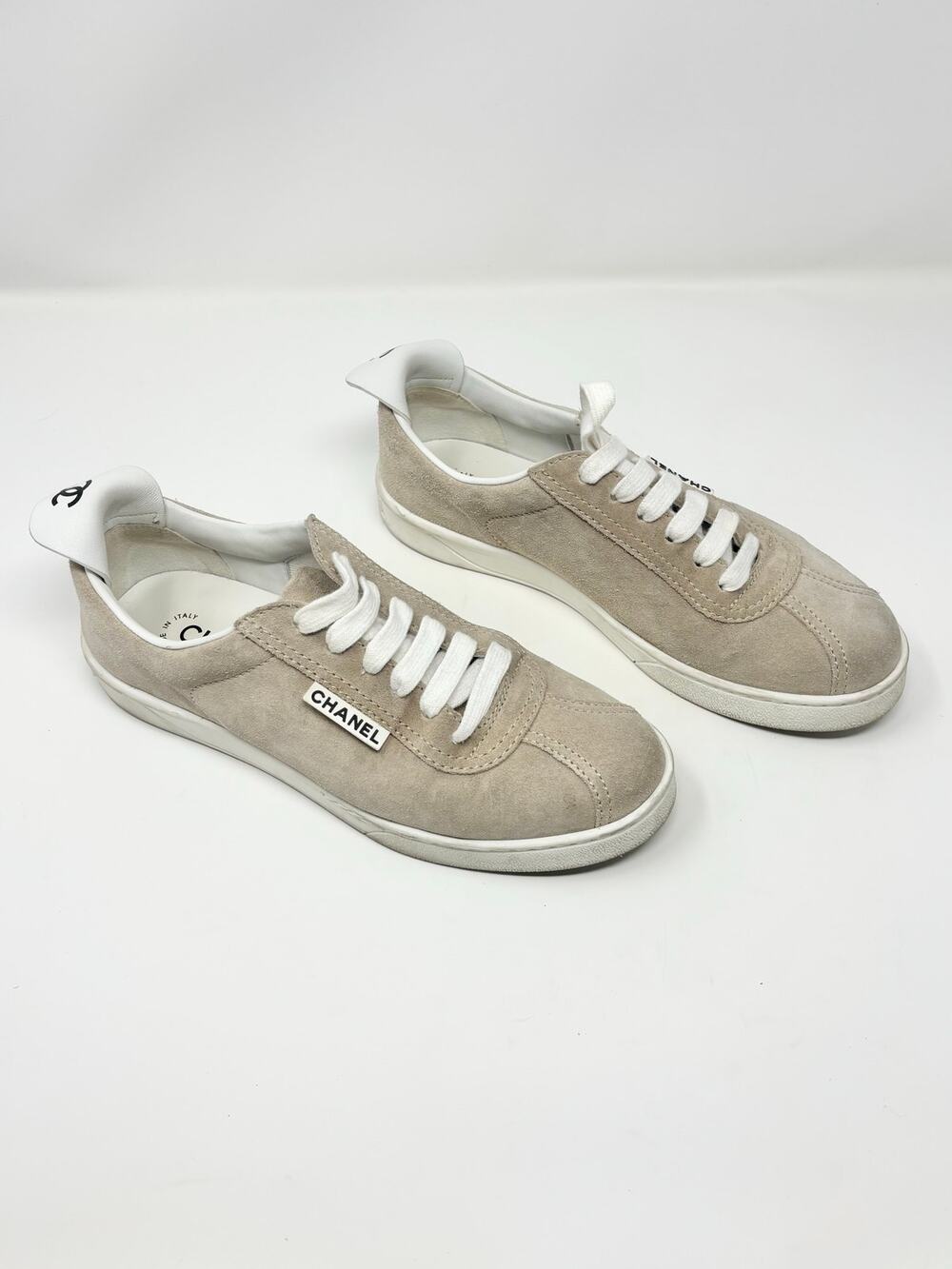 Chanel Weekender Interlocking CC Sneakers Shoes EU37.5